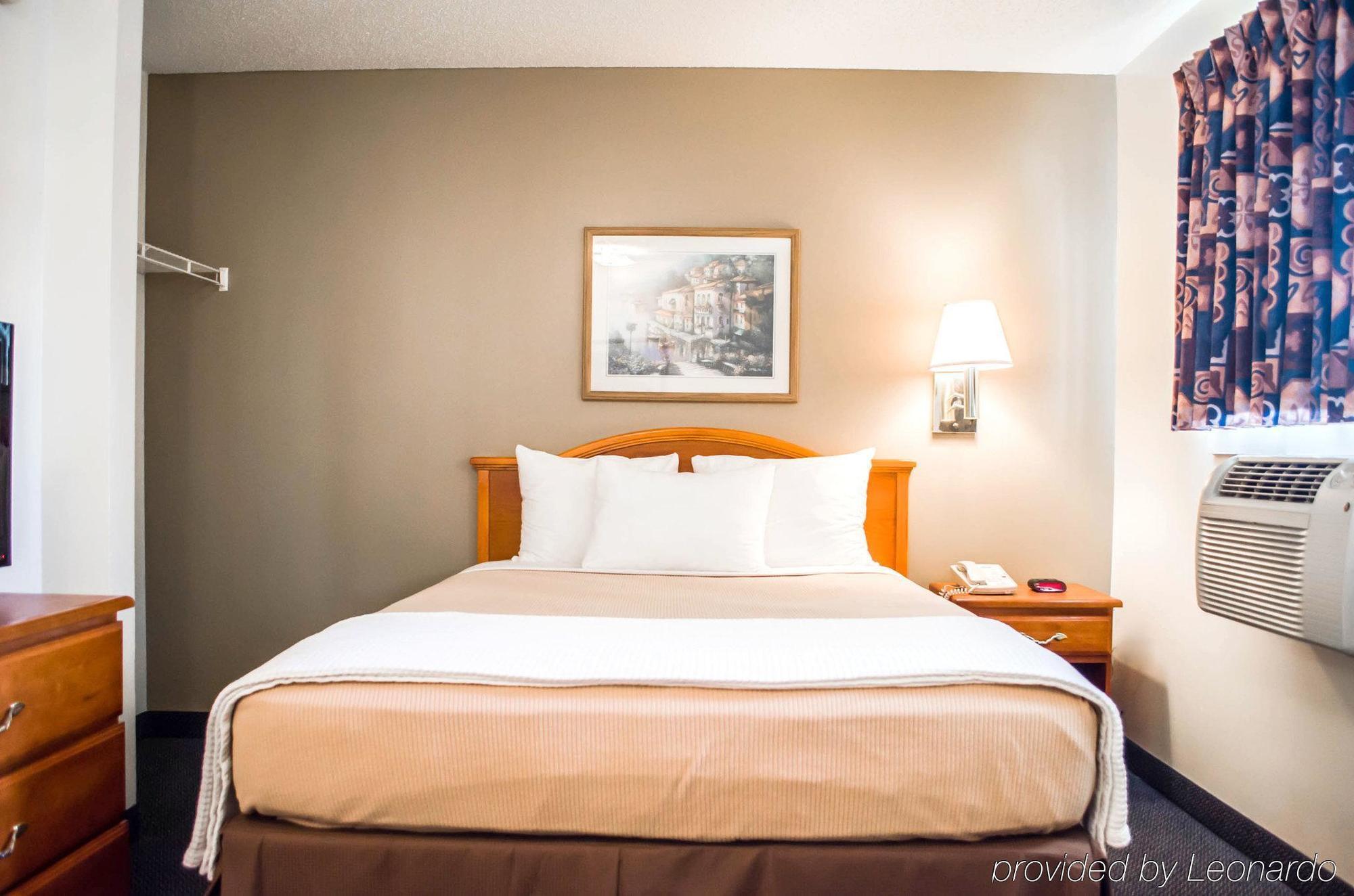 Tampa Bay Extended Stay Hotel Largo Bagian luar foto