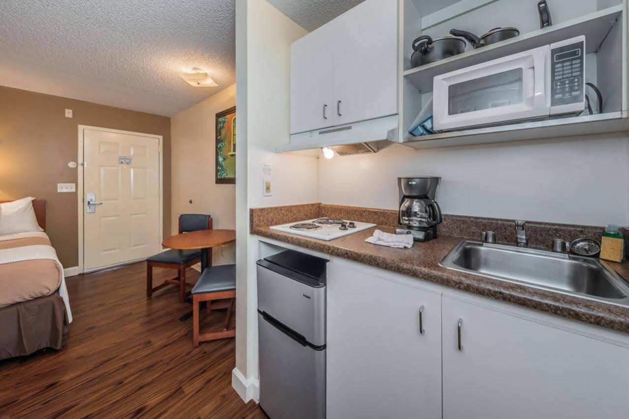Tampa Bay Extended Stay Hotel Largo Bagian luar foto